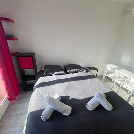 Apartment A 5min De La